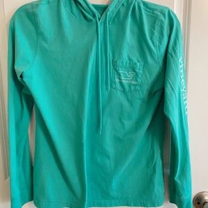 Vineyard Vines Women’s Hoodie Tee